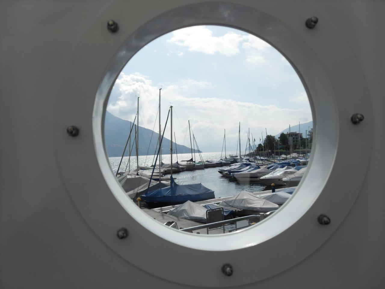 Holiday Hotel Yachtsport Resort Lago Maggiore Brissago Kültér fotó