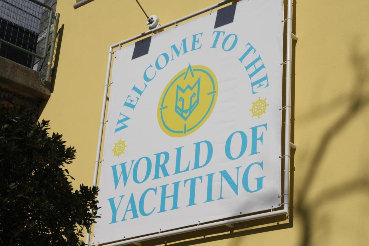 Holiday Hotel Yachtsport Resort Lago Maggiore Brissago Kültér fotó
